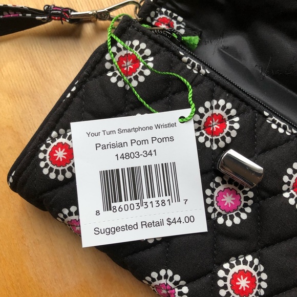 Vera Bradley Wristlet - Picture 4 of 5